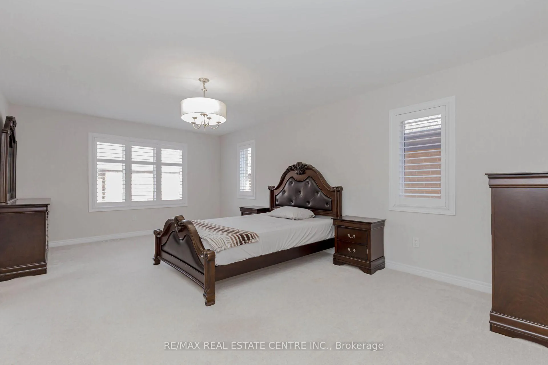 Photo 20 of 1335 Farmstead Drive, Milton, Ford — HOMEH