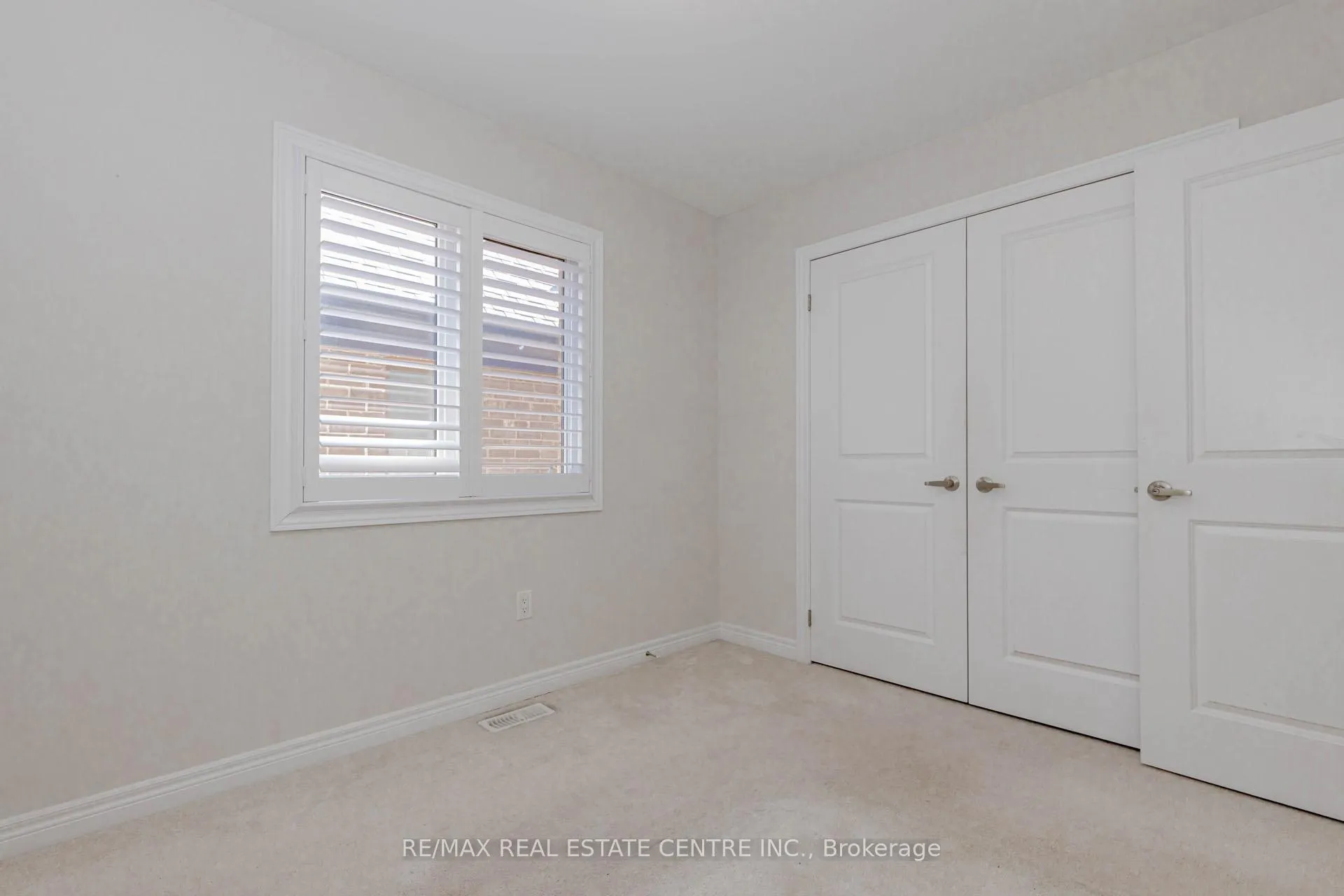 Photo 31 of 1335 Farmstead Drive, Milton, Ford — HOMEH