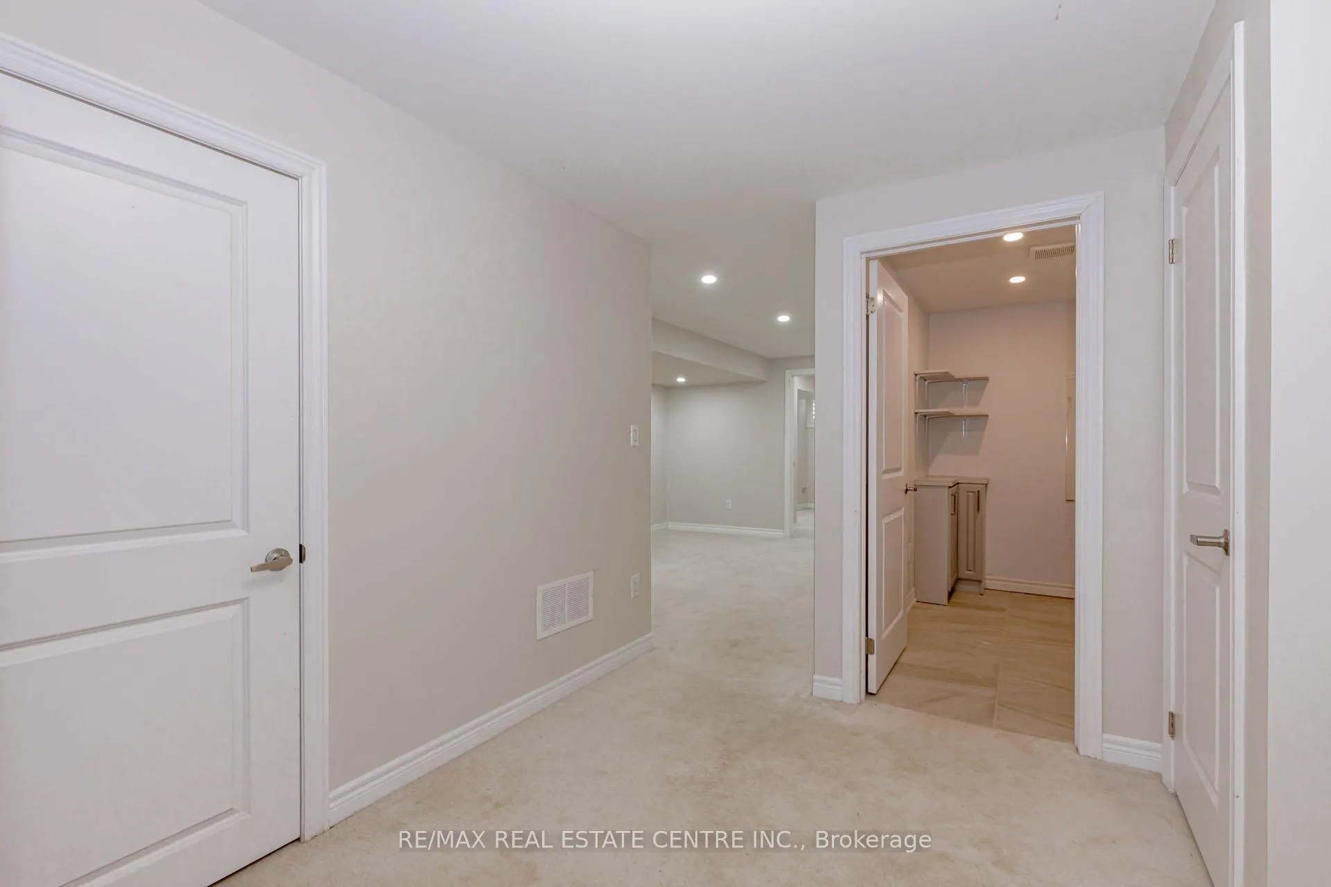 Photo 38 of 1335 Farmstead Drive, Milton, Ford — HOMEH