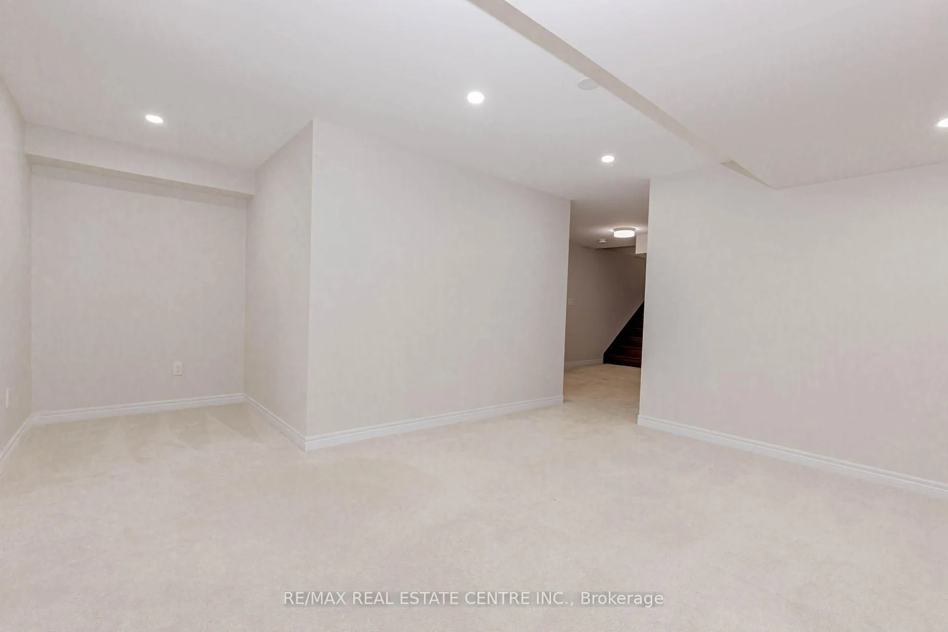 Photo 40 of 1335 Farmstead Drive, Milton, Ford — HOMEH
