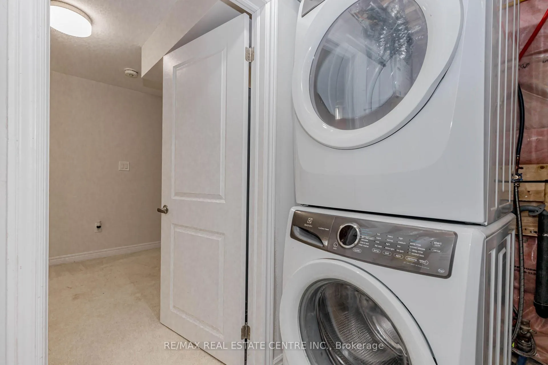 Photo 48 of 1335 Farmstead Drive, Milton, Ford — HOMEH