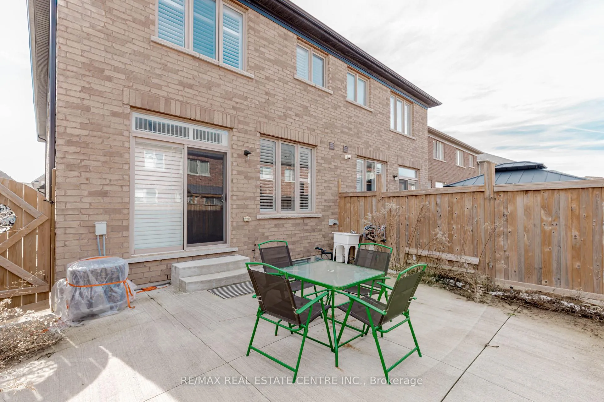 Photo 50 of 1335 Farmstead Drive, Milton, Ford — HOMEH