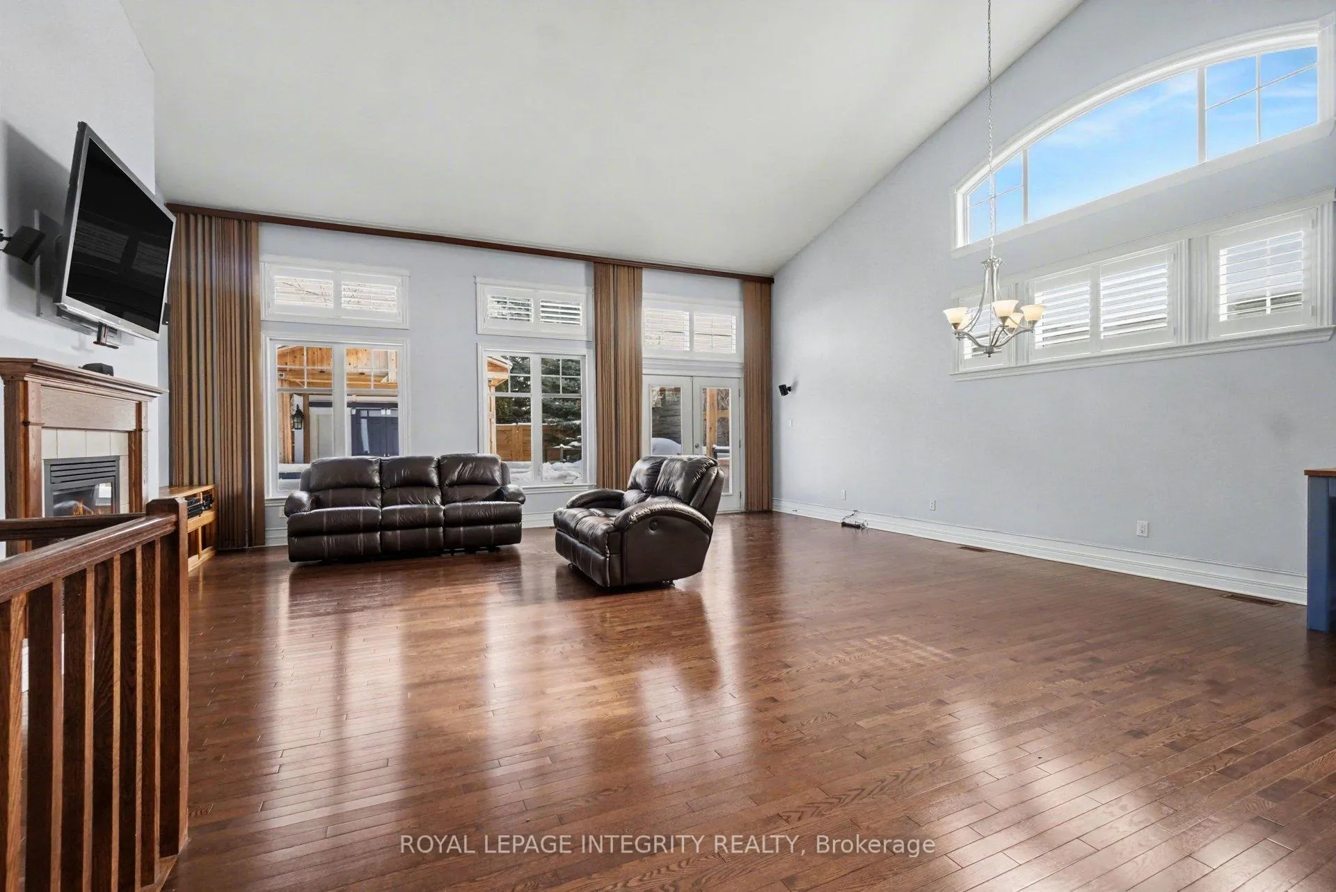Photo 6 of 170 Solera Circle, Ottawa, Hunt Club Park/Greenboro — HOMEH