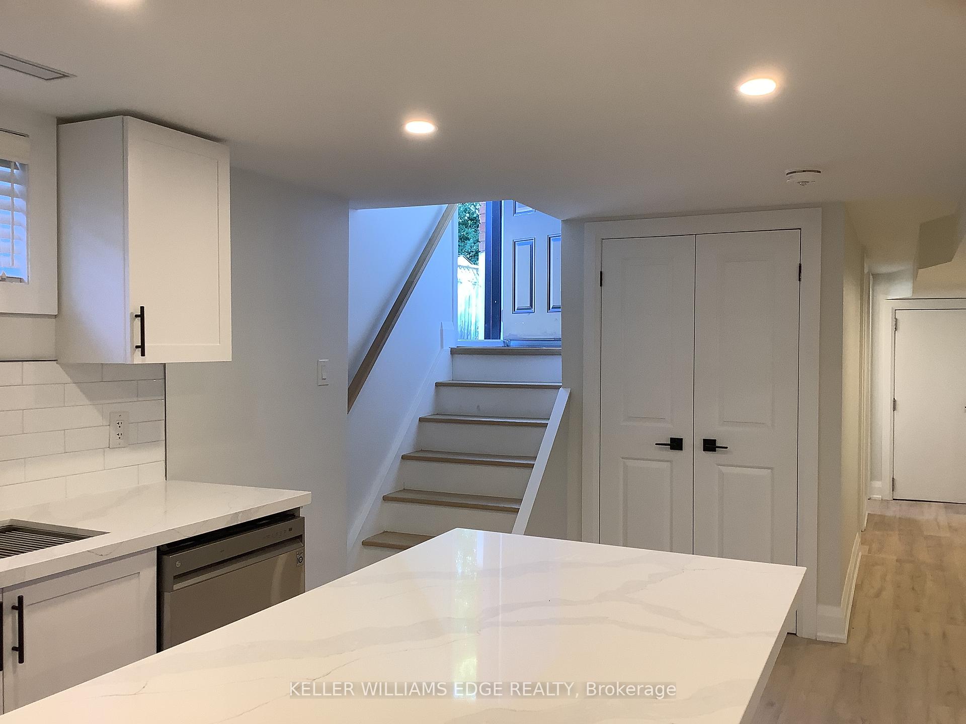 Photo 3 of Unit #2, 93 Purdy Crescent, Hamilton, Greeningdon — HOMEH