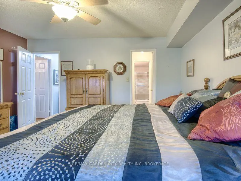 Photo 16 of Unit 1110, 7 Gale Crescent, St. Catharines, E. Chester — HOMEH