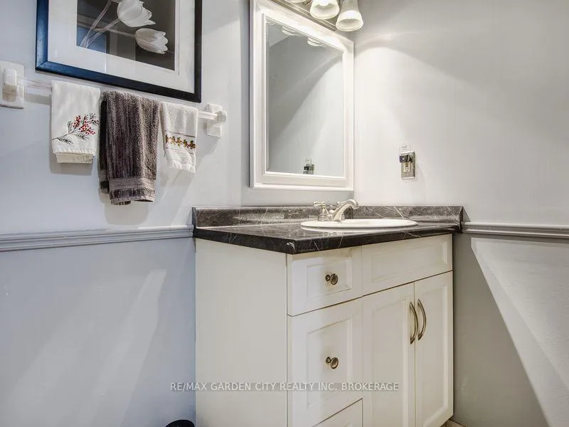 Photo 23 of Unit 1110, 7 Gale Crescent, St. Catharines, E. Chester — HOMEH