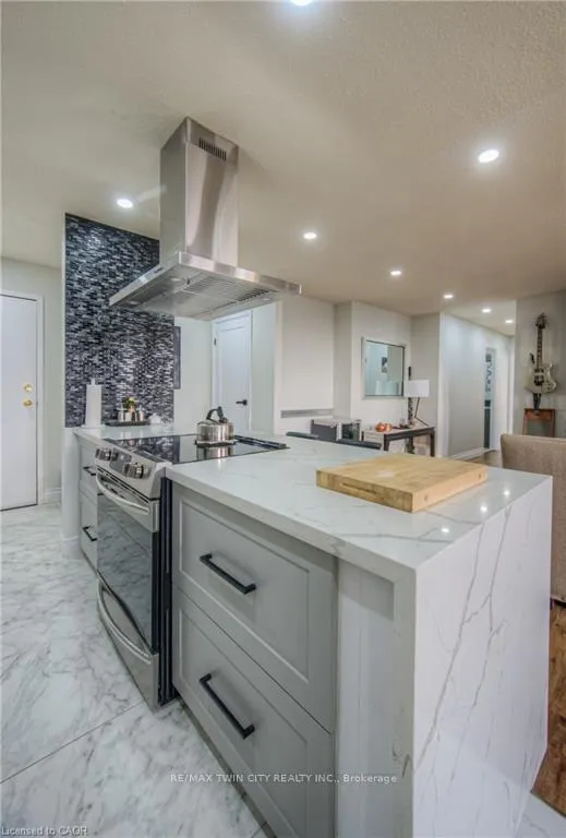 Photo 14 of Unit 410, 185 Kehl Street, Kitchener — HOMEH
