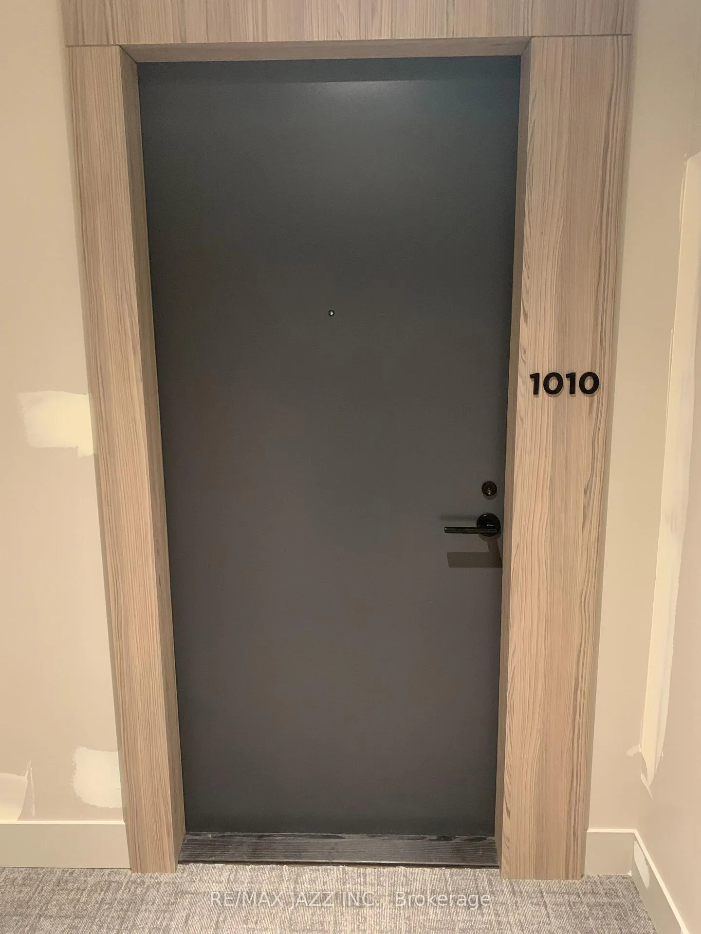 Photo 5 of Unit 1010A, 1606 Charles Street, Whitby, Port Whitby — HOMEH