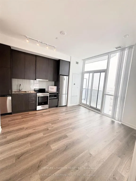 Front of Unit 2111, 195 Commerce Street