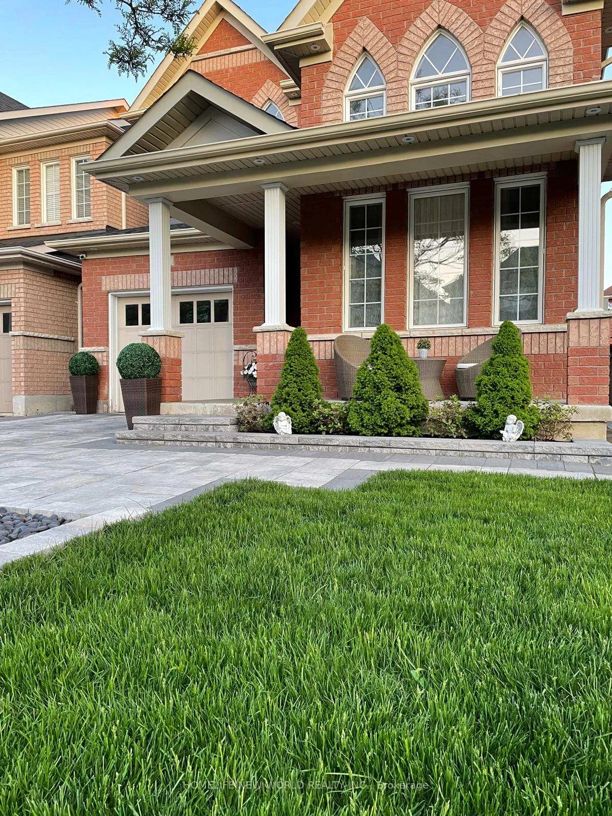 Front of 15 Hislop Drive