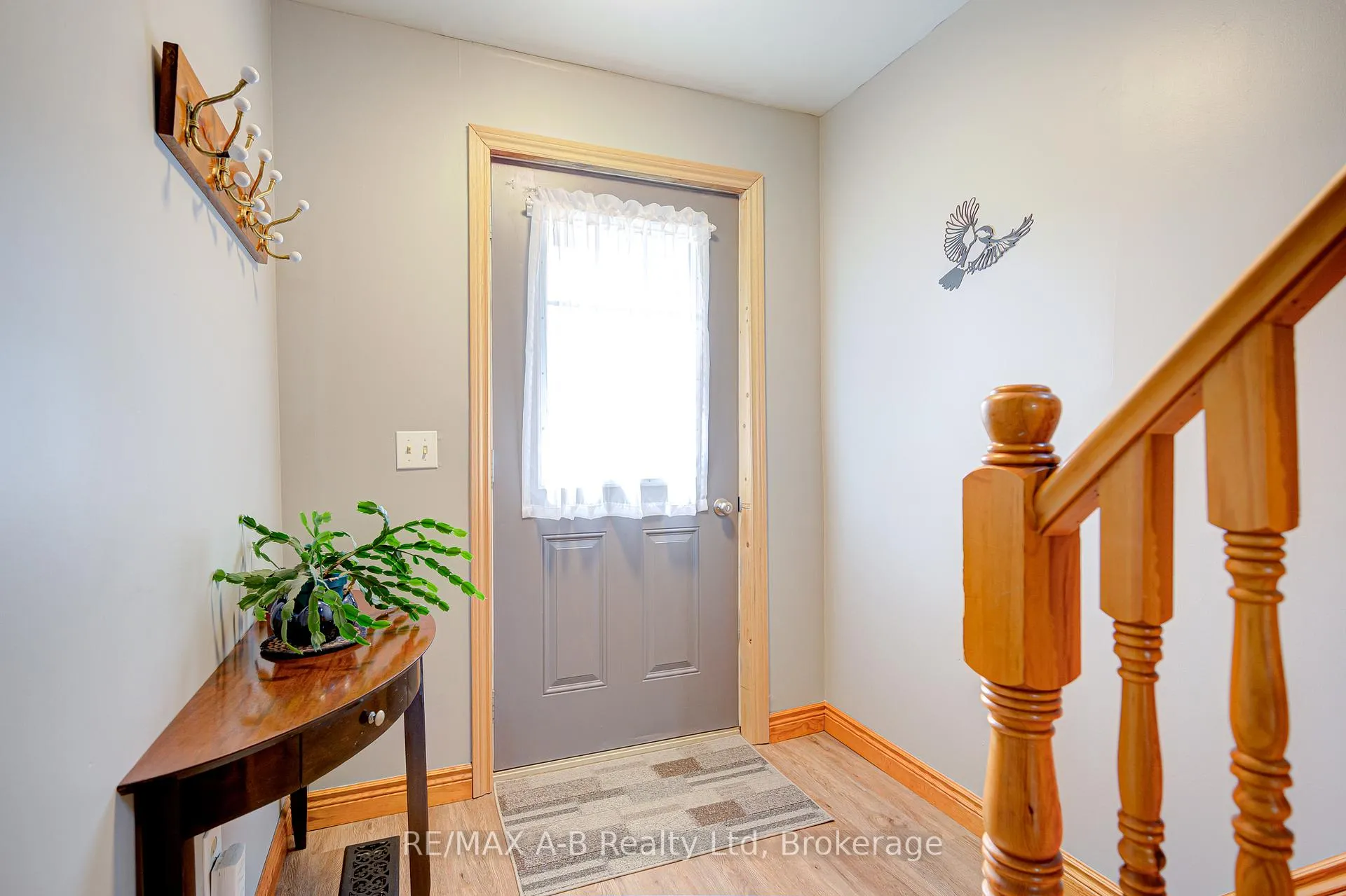 Photo 7 of 36 Huron Street, Huron East, Seaforth — HOMEH