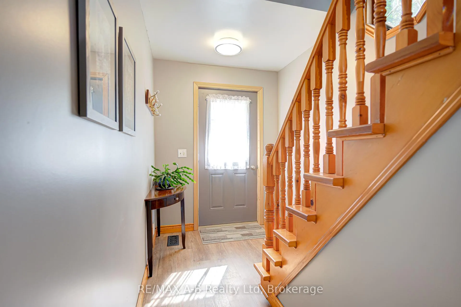 Photo 8 of 36 Huron Street, Huron East, Seaforth — HOMEH