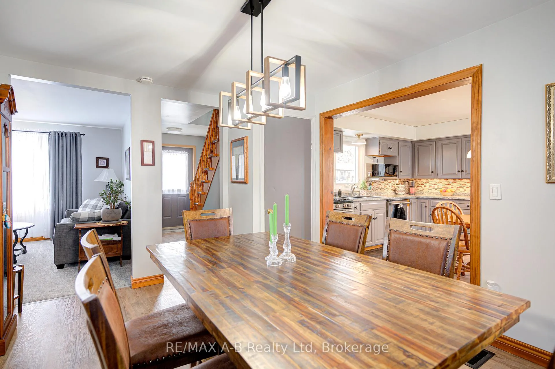 Photo 13 of 36 Huron Street, Huron East, Seaforth — HOMEH