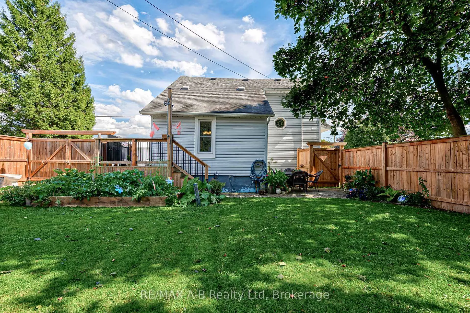Photo 37 of 36 Huron Street, Huron East, Seaforth — HOMEH
