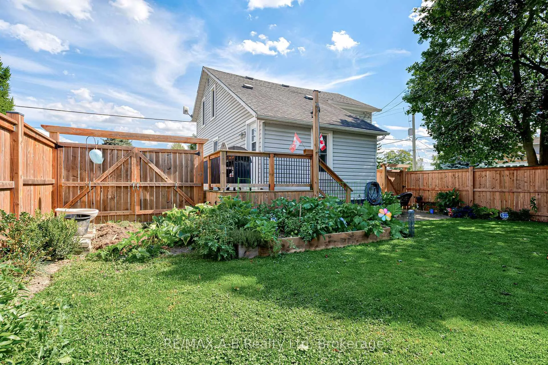 Photo 38 of 36 Huron Street, Huron East, Seaforth — HOMEH