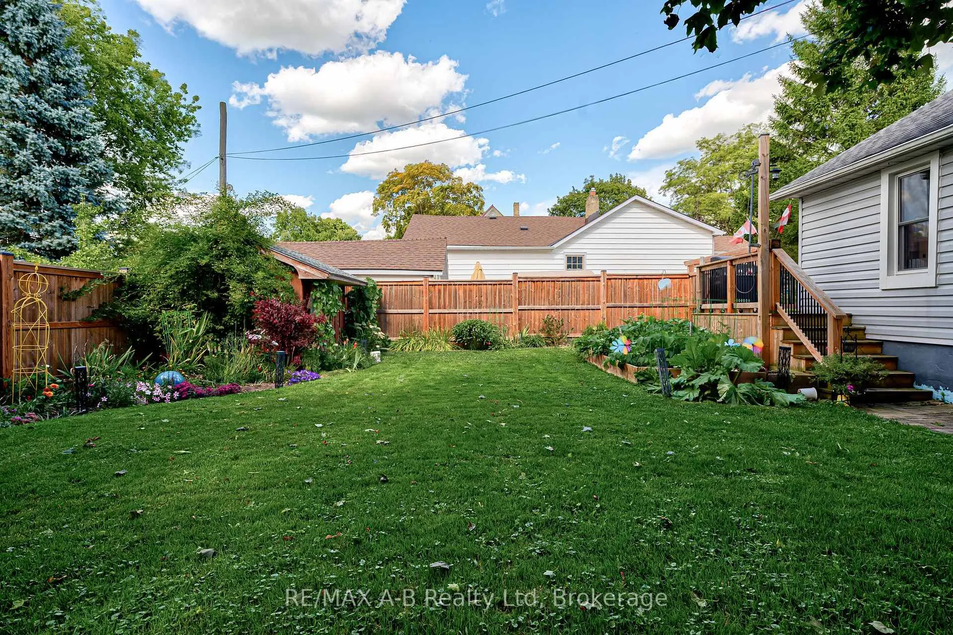 Photo 46 of 36 Huron Street, Huron East, Seaforth — HOMEH