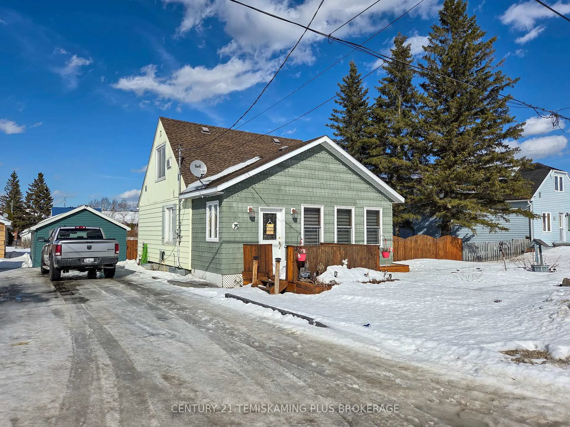Photo 2 of 75 Seventh Avenue, Englehart — HOMEH