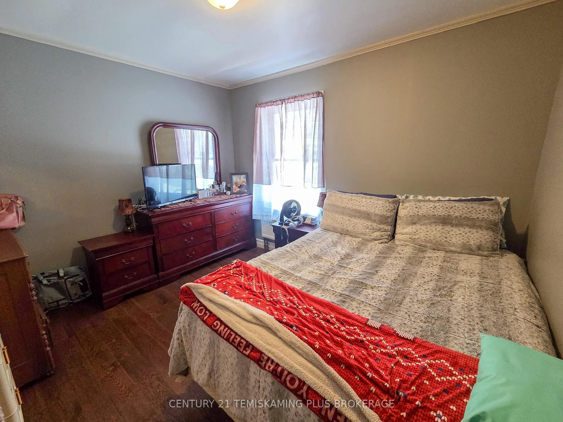 Photo 8 of 75 Seventh Avenue, Englehart — HOMEH