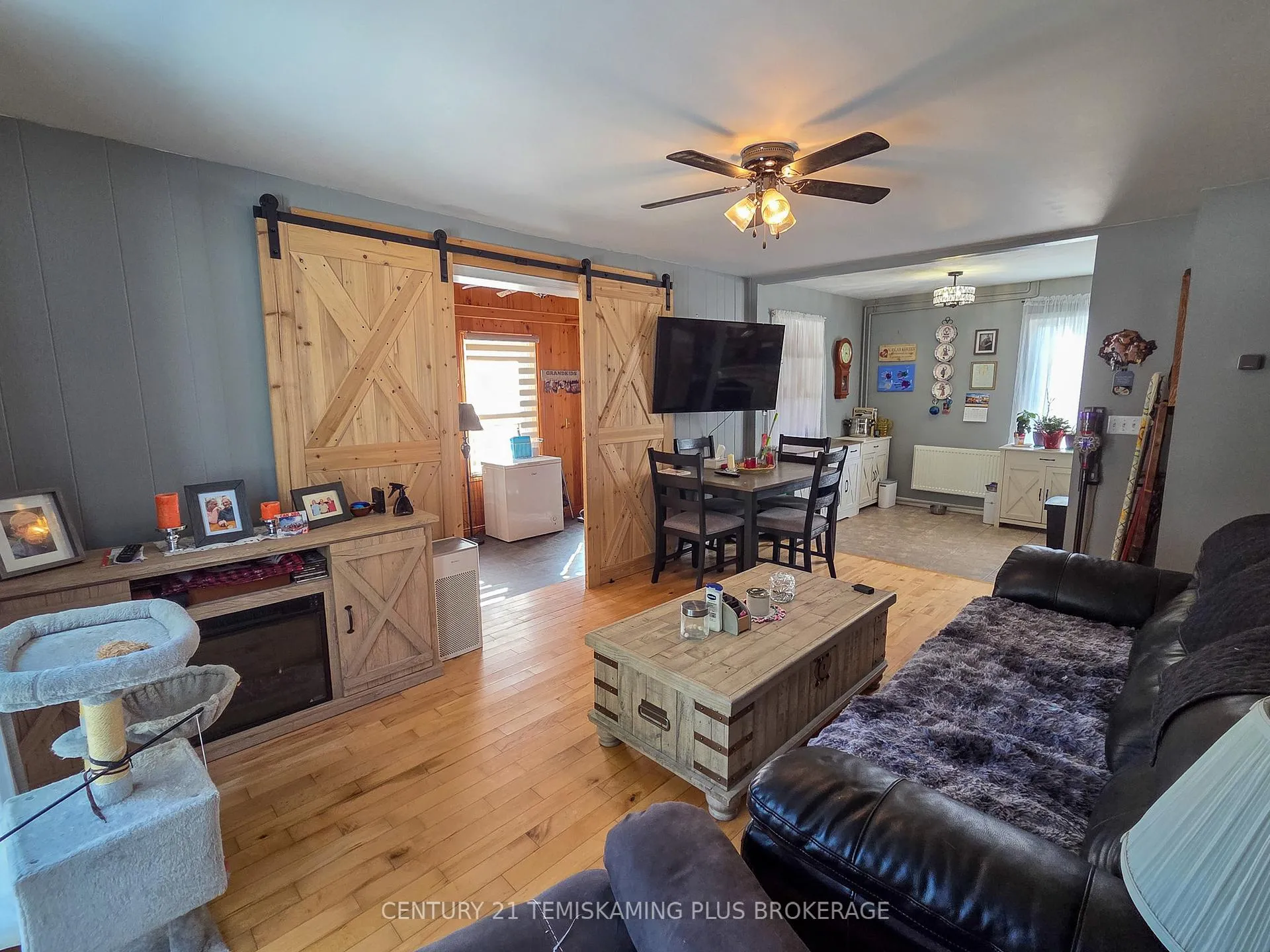 Photo 11 of 75 Seventh Avenue, Englehart — HOMEH