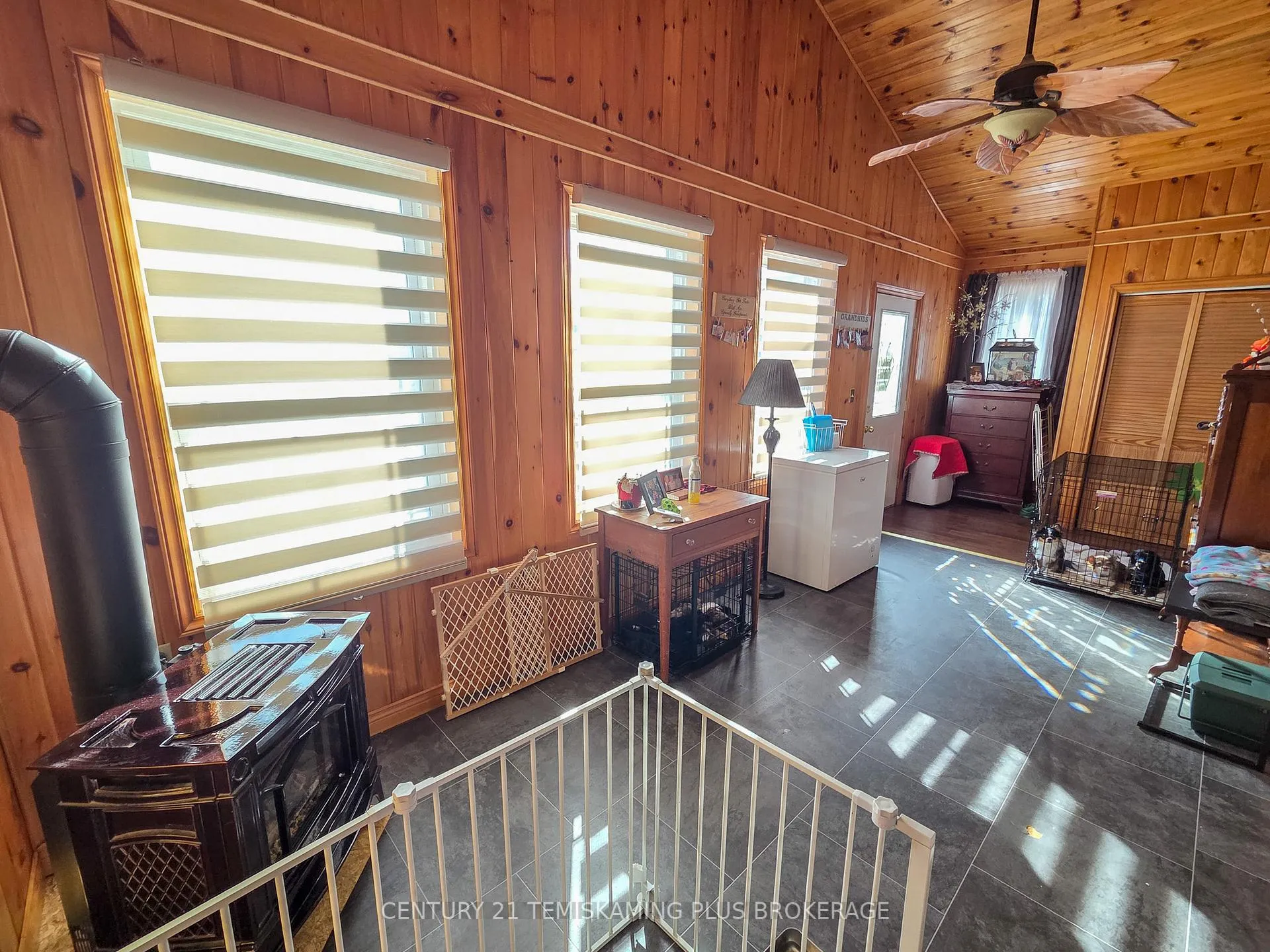 Photo 13 of 75 Seventh Avenue, Englehart — HOMEH