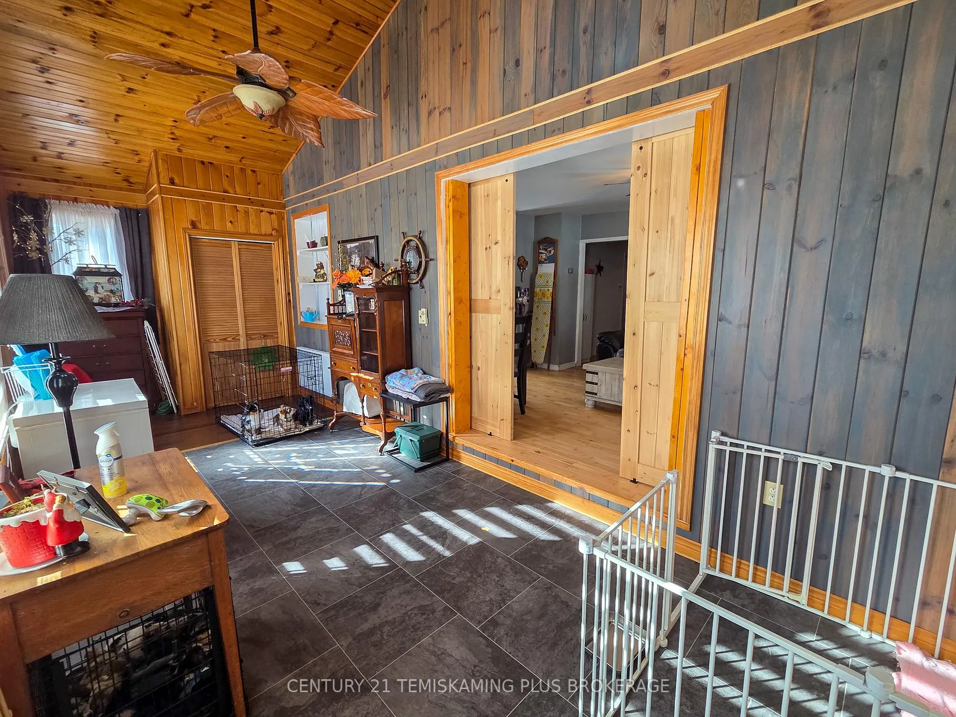 Photo 14 of 75 Seventh Avenue, Englehart — HOMEH