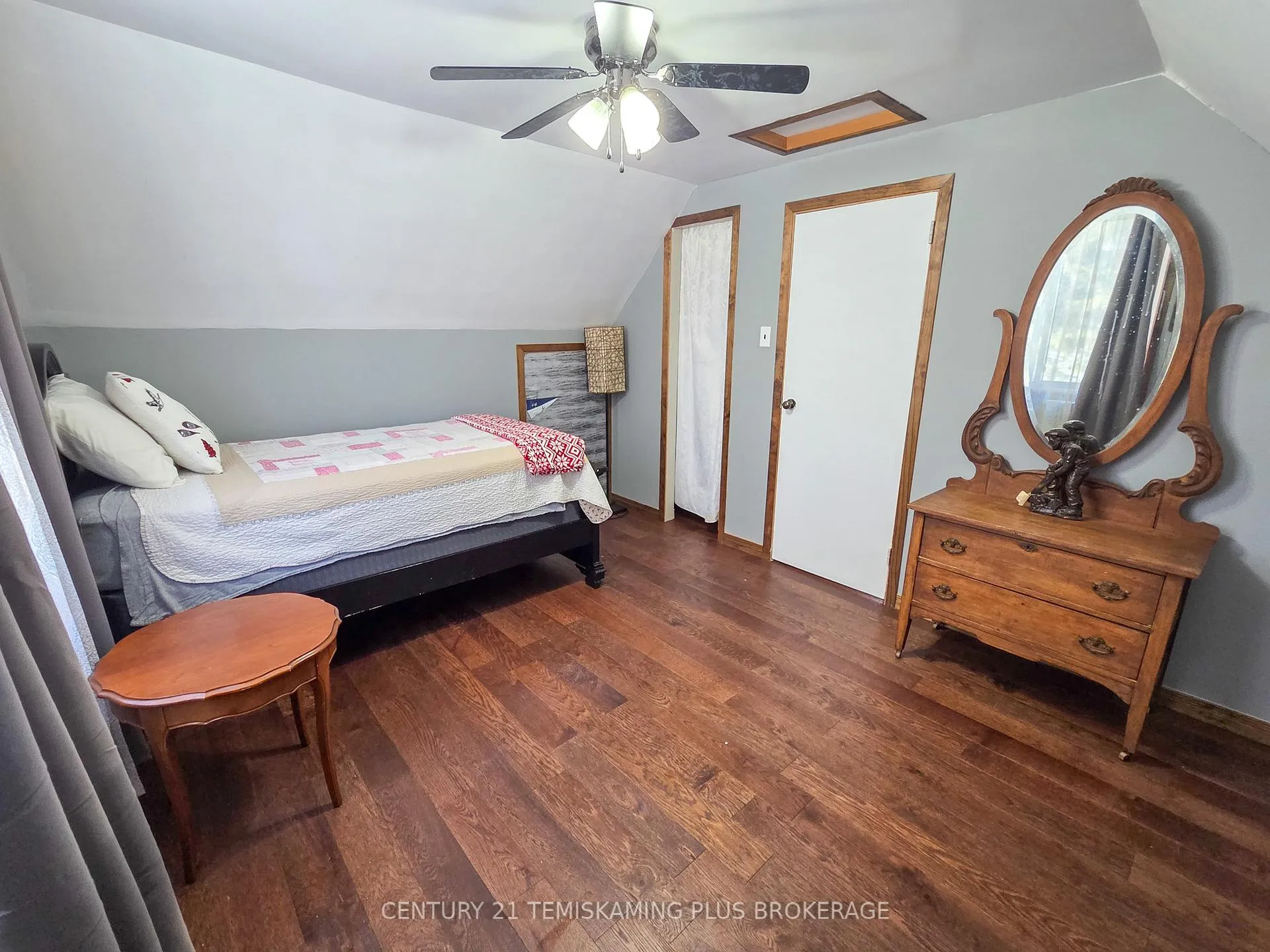 Photo 21 of 75 Seventh Avenue, Englehart — HOMEH