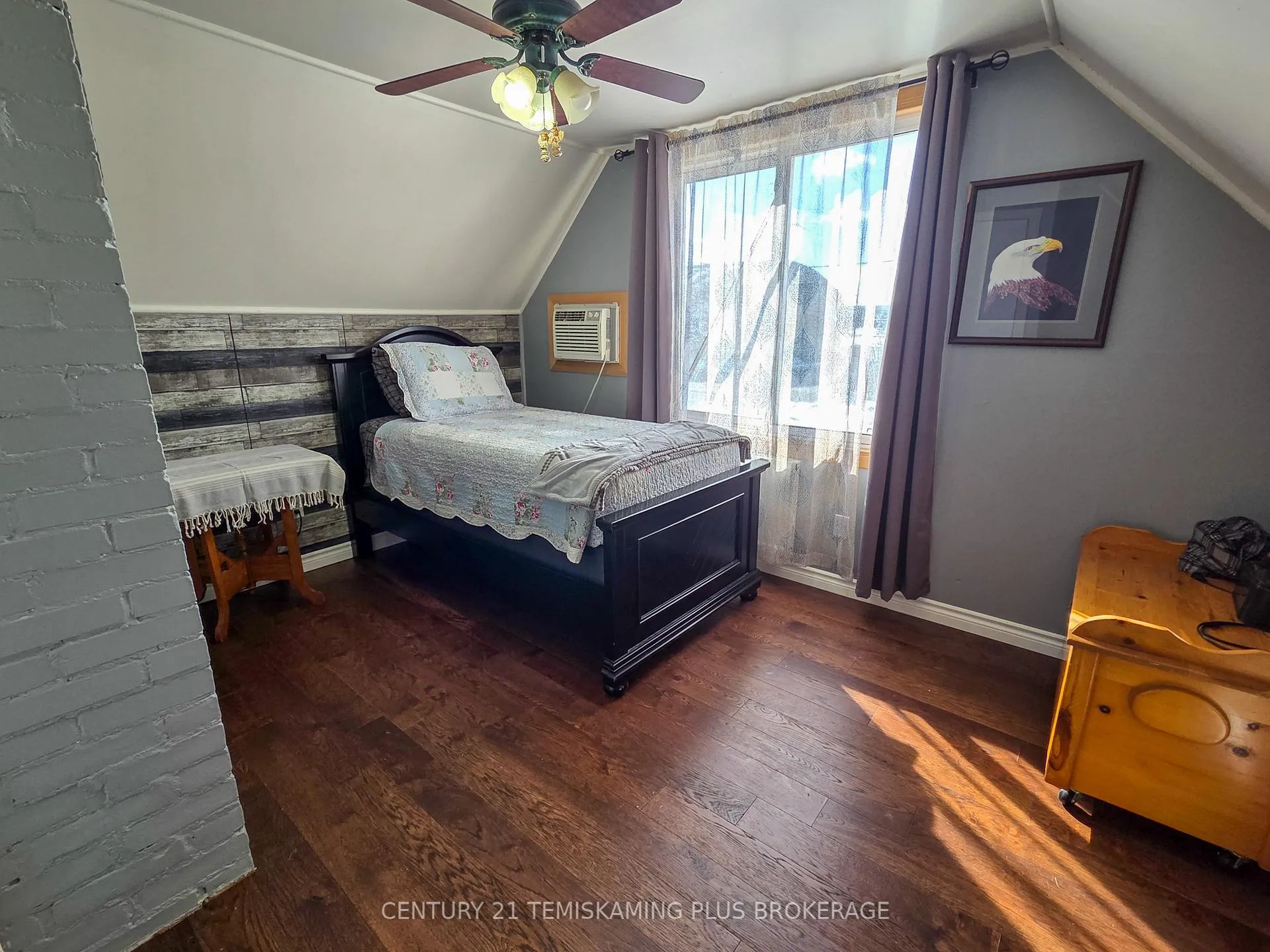 Photo 23 of 75 Seventh Avenue, Englehart — HOMEH