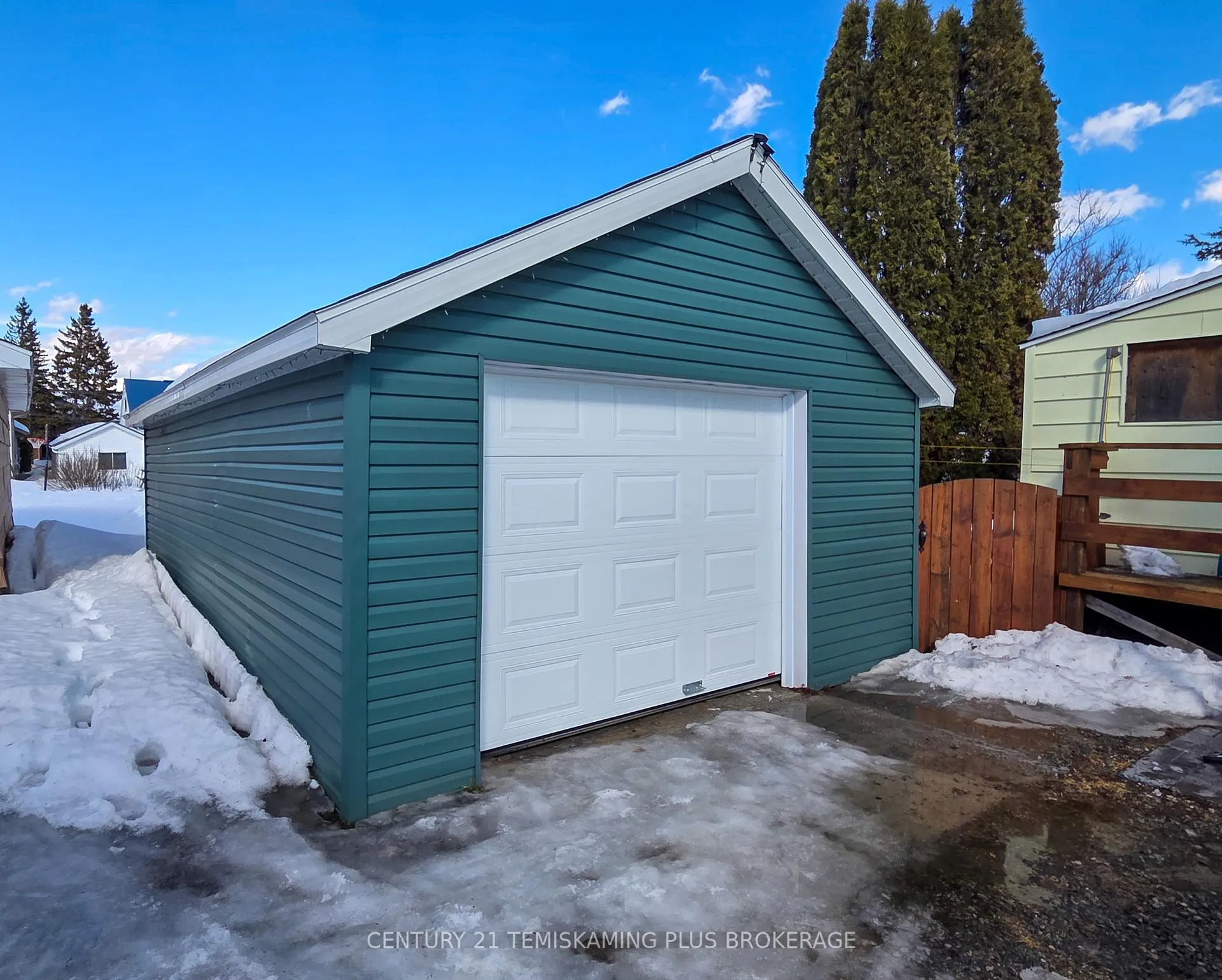 Photo 31 of 75 Seventh Avenue, Englehart — HOMEH