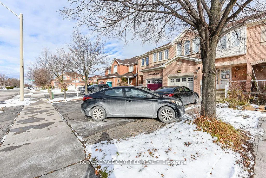 Photo 4 of 15 Tinsmith Street, Brampton, Northwest Sandalwood Parkway — HOMEH