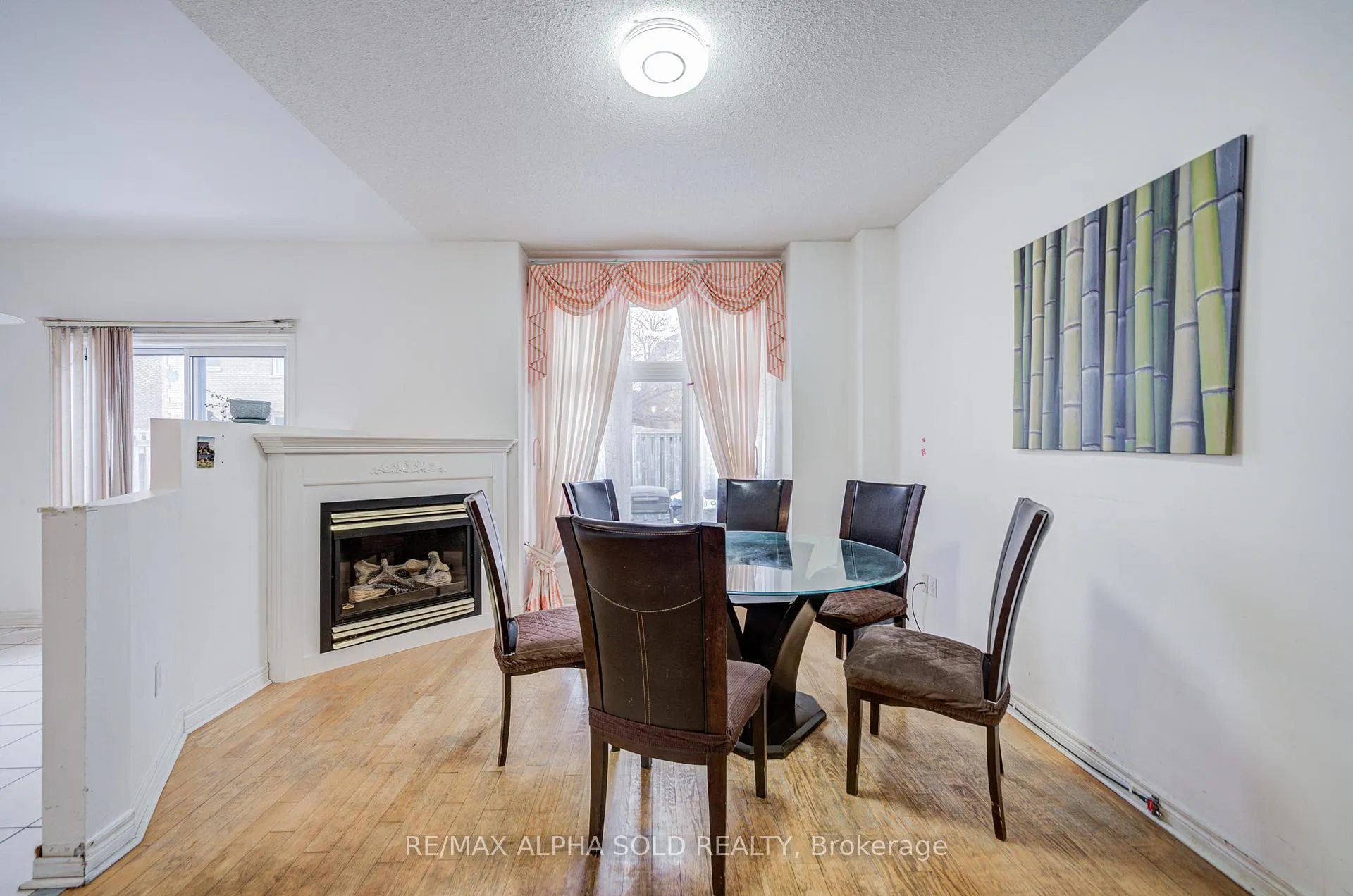 Photo 15 of 7 Whistler Court, Markham, Milliken Mills West — HOMEH