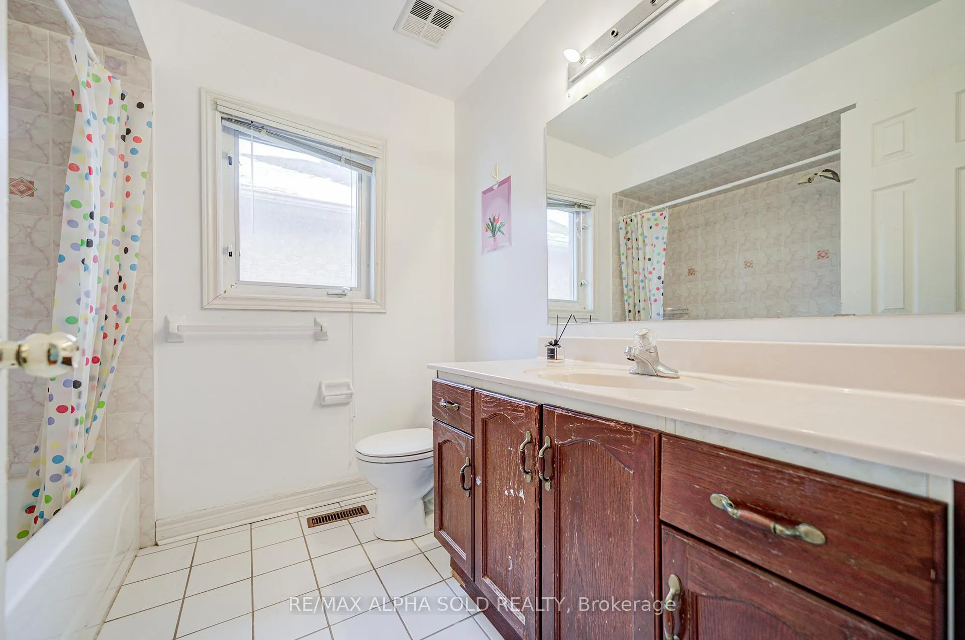 Photo 35 of 7 Whistler Court, Markham, Milliken Mills West — HOMEH