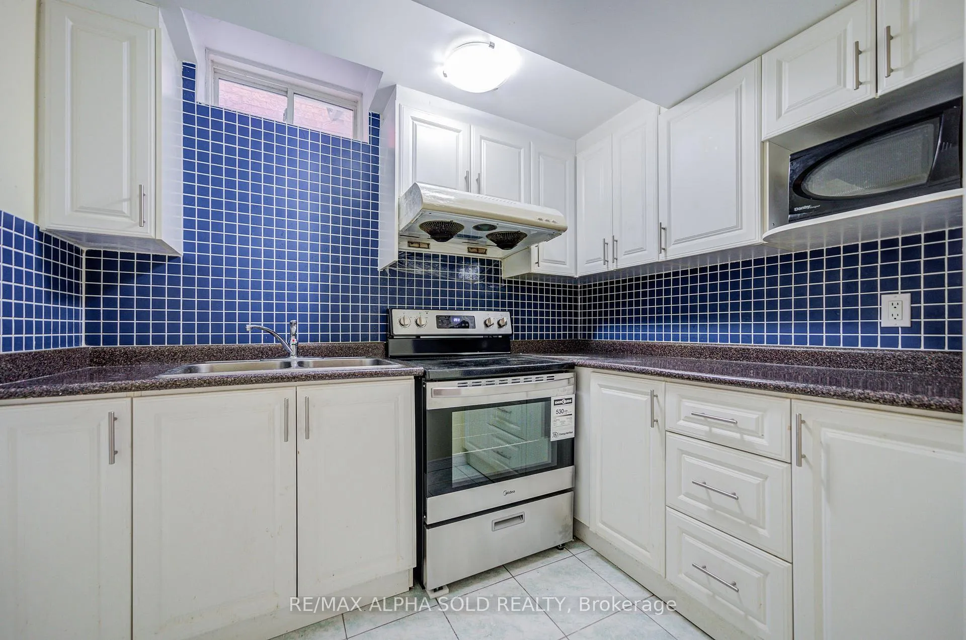 Photo 44 of 7 Whistler Court, Markham, Milliken Mills West — HOMEH