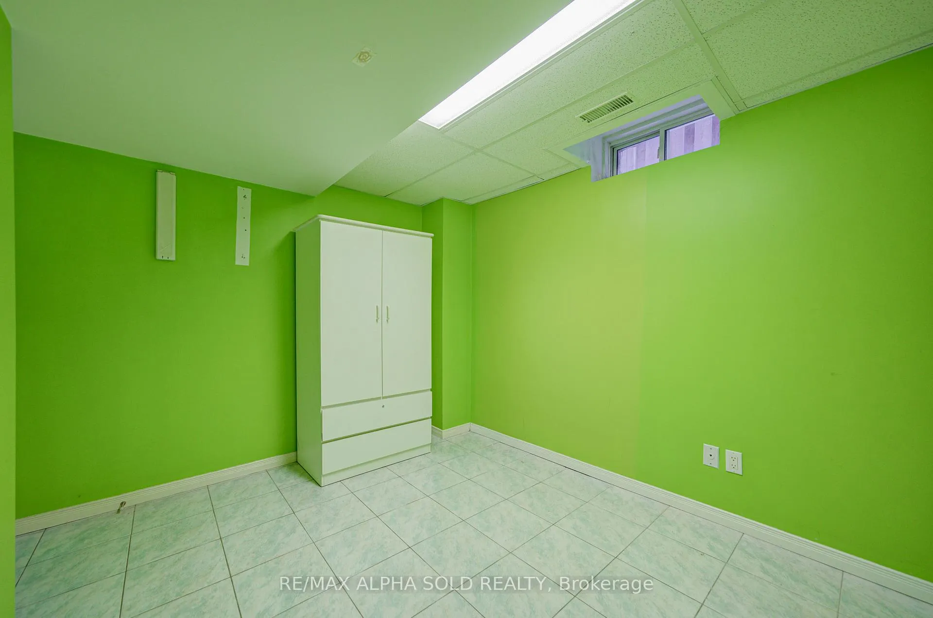 Photo 46 of 7 Whistler Court, Markham, Milliken Mills West — HOMEH