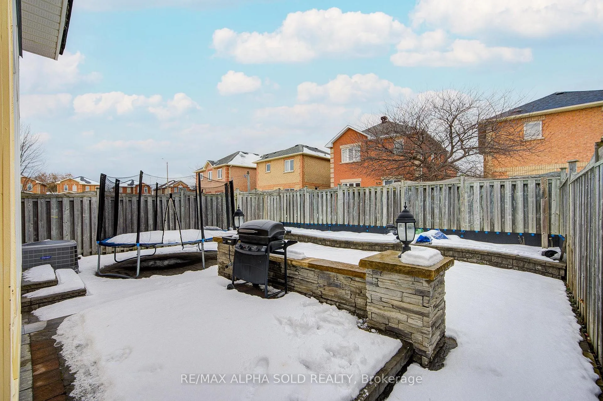Photo 49 of 7 Whistler Court, Markham, Milliken Mills West — HOMEH