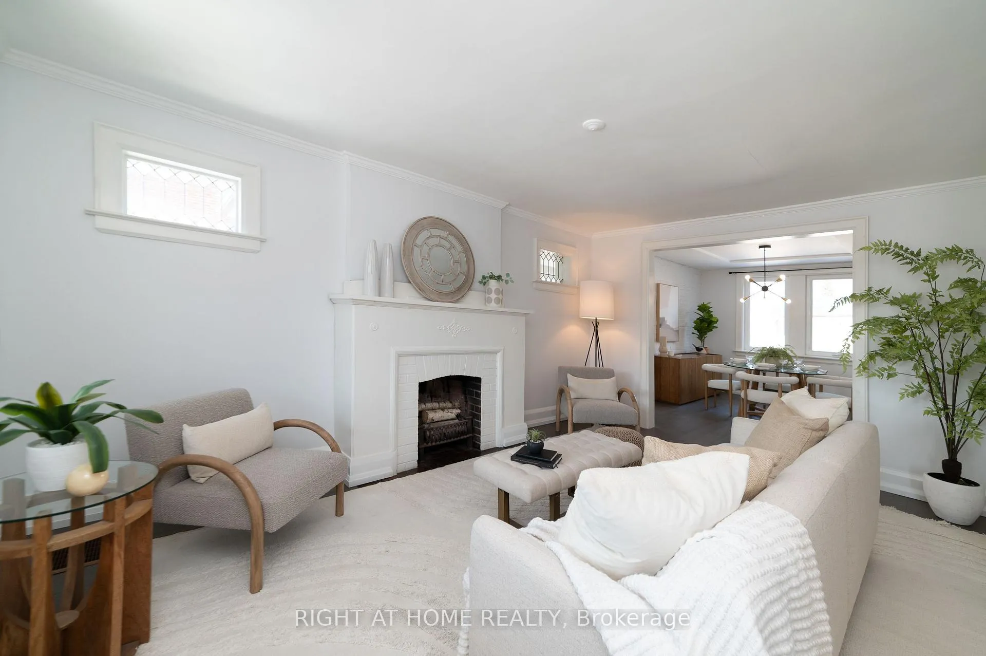Photo 5 of 12 Jones Avenue, Oshawa, Centennial — HOMEH