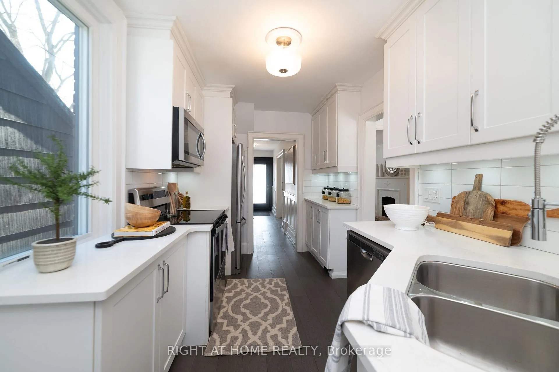 Photo 18 of 12 Jones Avenue, Oshawa, Centennial — HOMEH