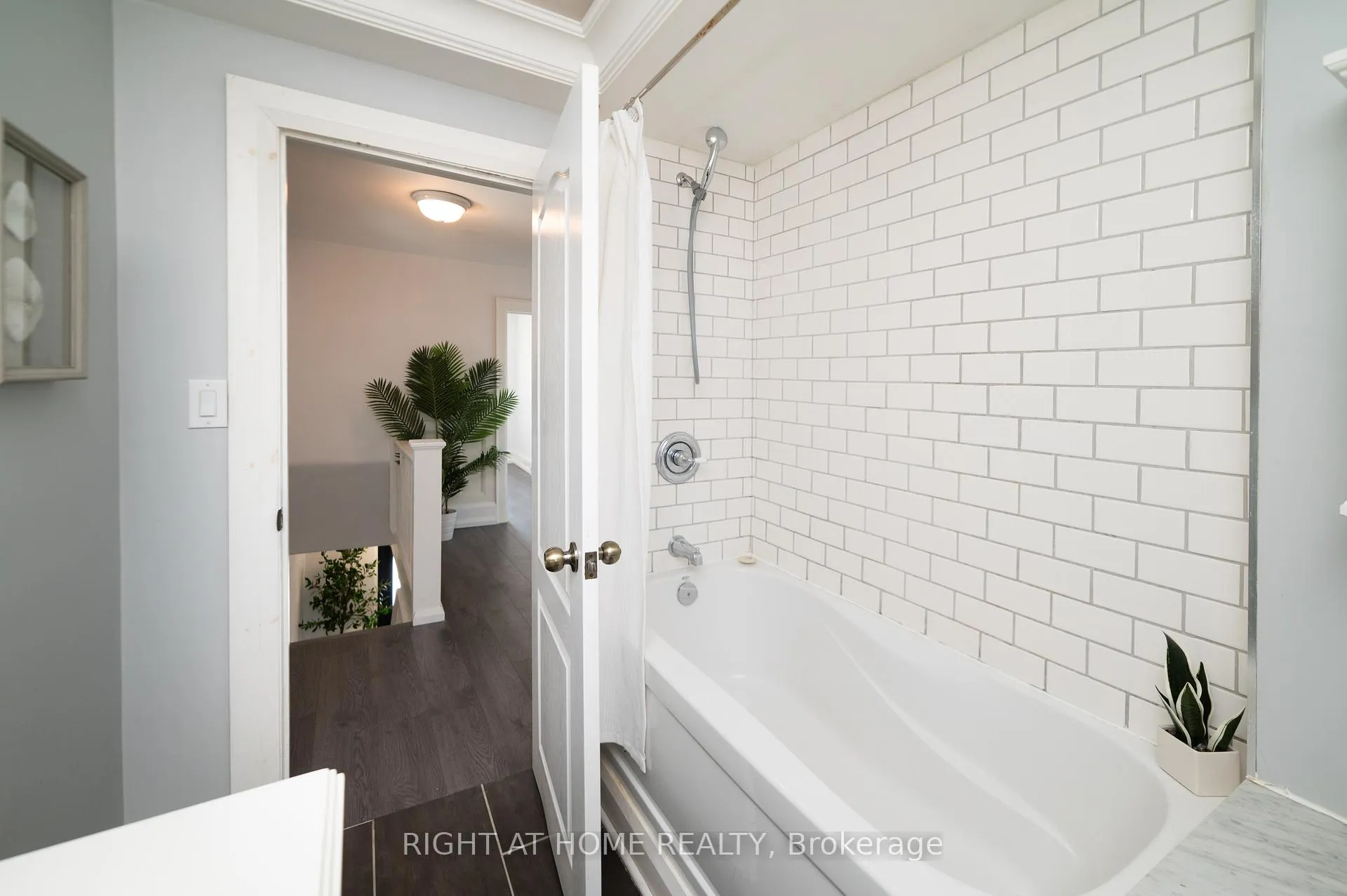 Photo 25 of 12 Jones Avenue, Oshawa, Centennial — HOMEH