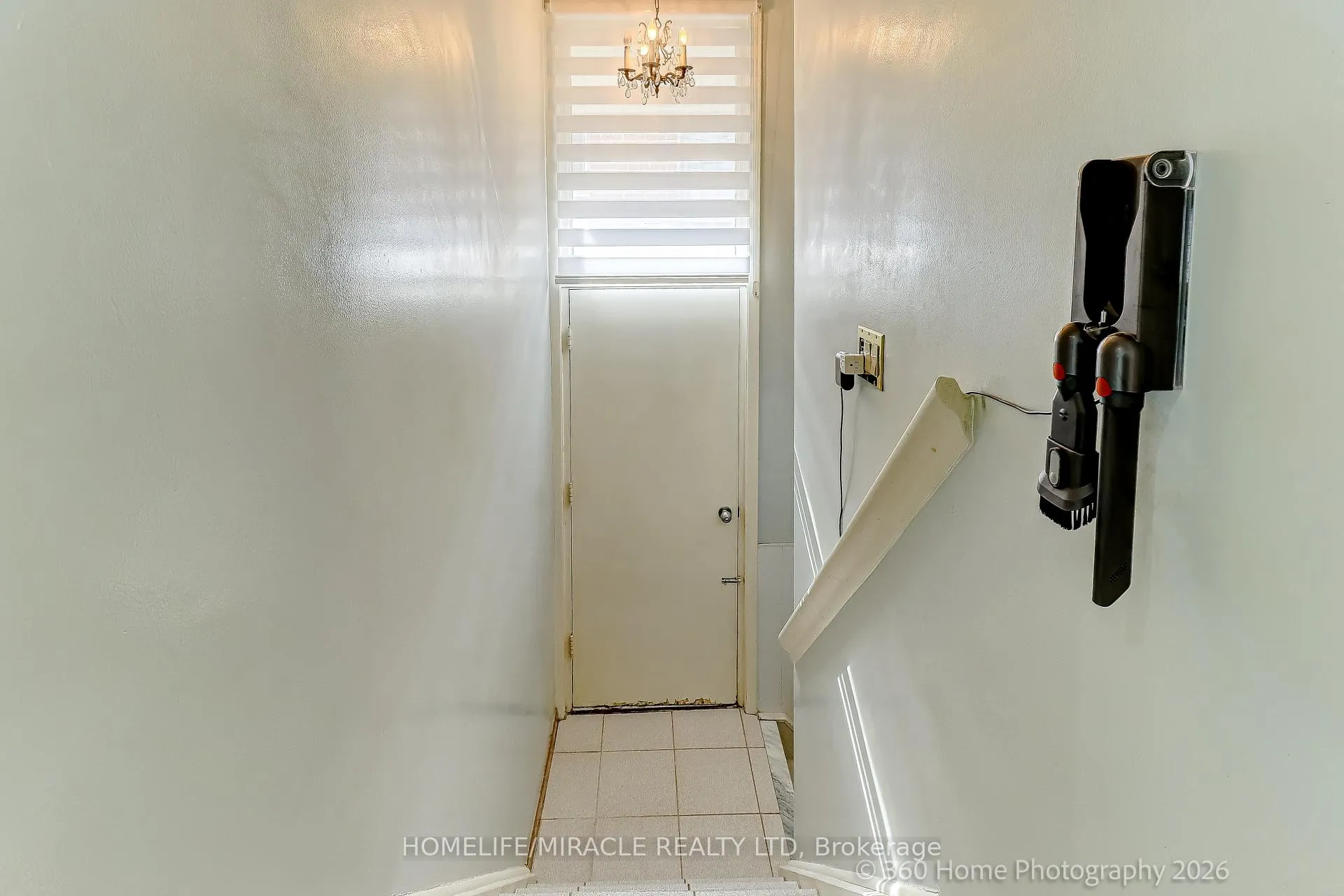 Photo 22 of 78 Cherrylawn Avenue, North York, Humber Summit — HOMEH