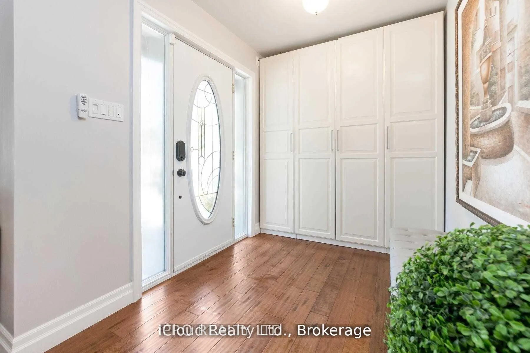 Photo 16 of 18 Sunset Boulevard, Brampton, Brampton West — HOMEH