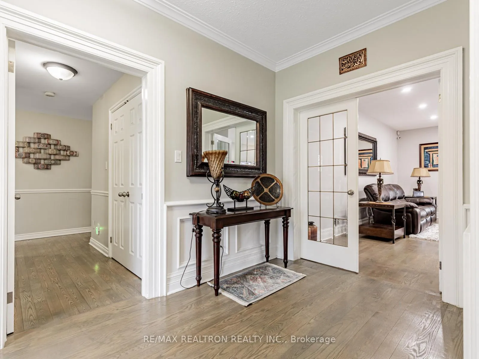 Photo 6 of 33 Carolwood Crescent, Markham, Rouge River Estates — HOMEH