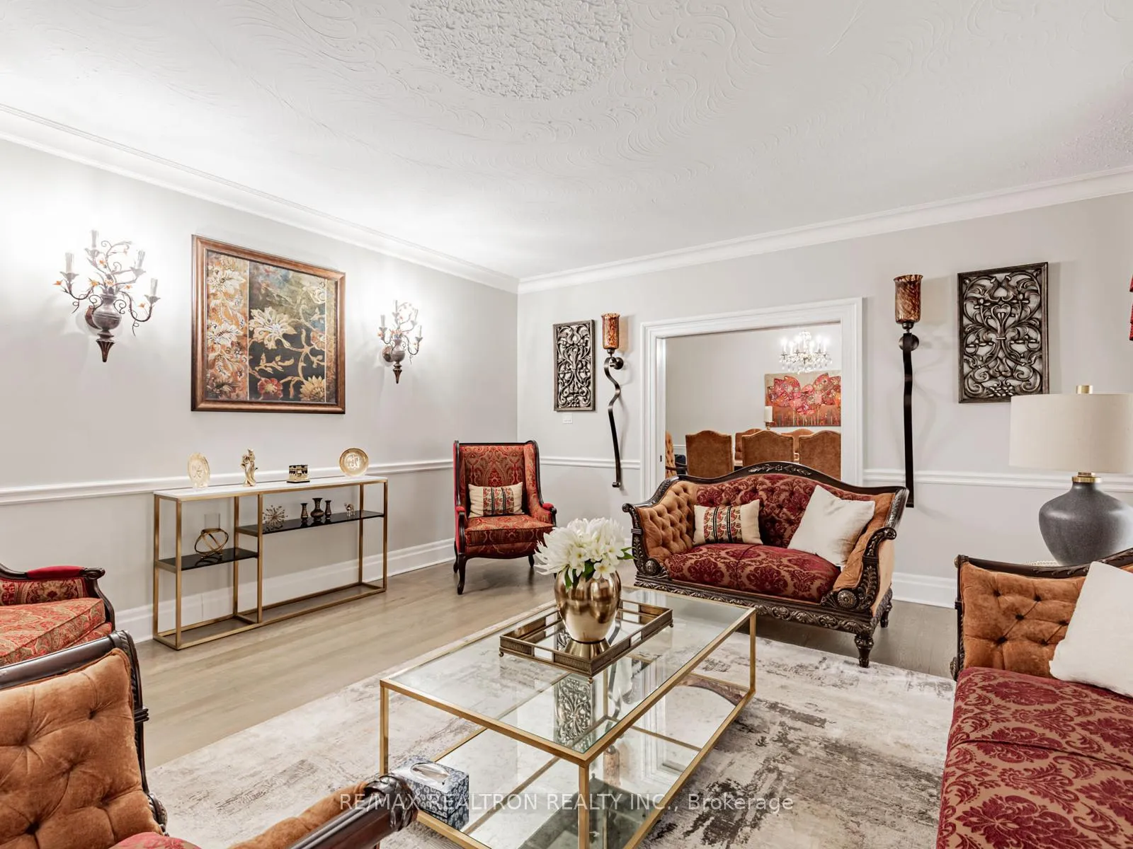 Photo 7 of 33 Carolwood Crescent, Markham, Rouge River Estates — HOMEH