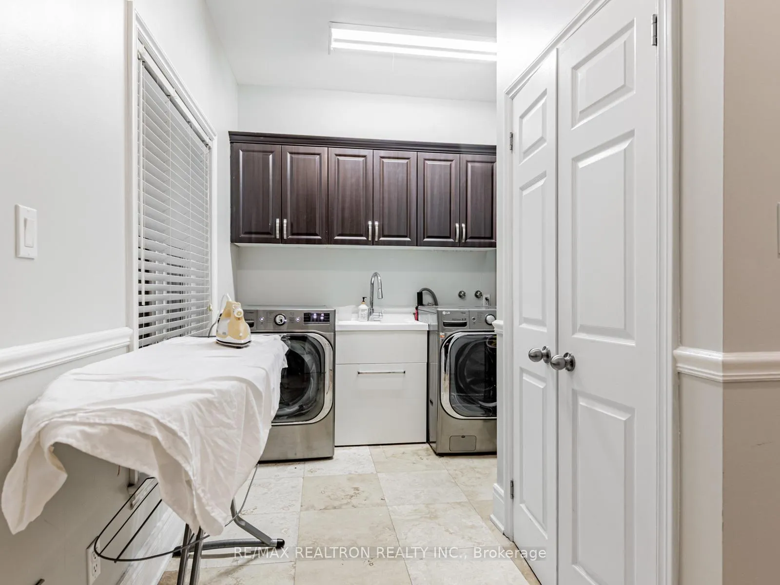 Photo 22 of 33 Carolwood Crescent, Markham, Rouge River Estates — HOMEH