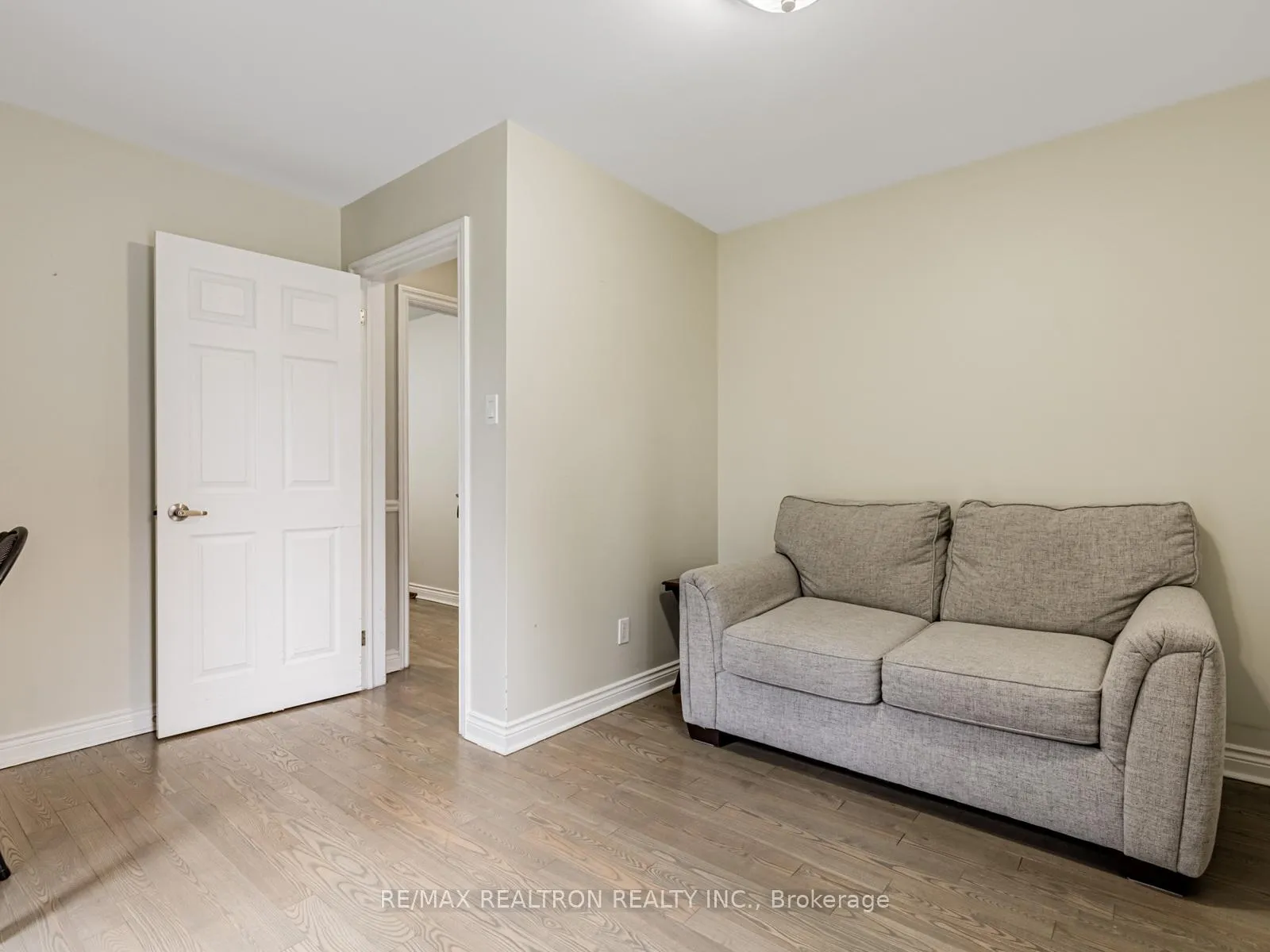 Photo 32 of 33 Carolwood Crescent, Markham, Rouge River Estates — HOMEH