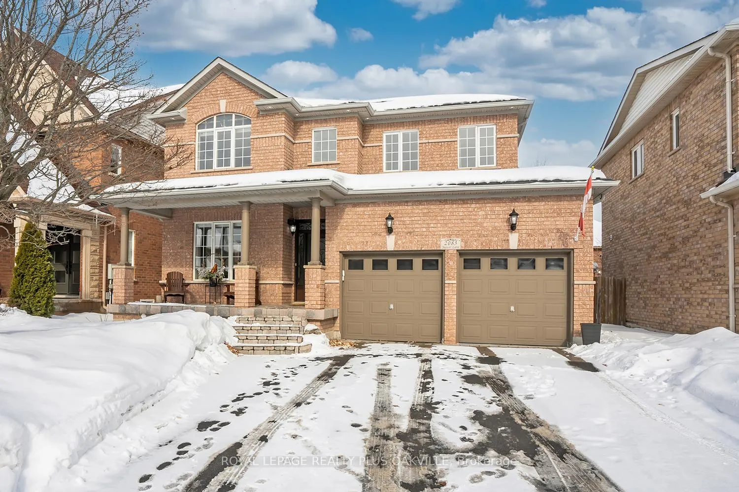 Photo 1 of 2083 Jaguar Lane, Oakville, Westmount — HOMEH