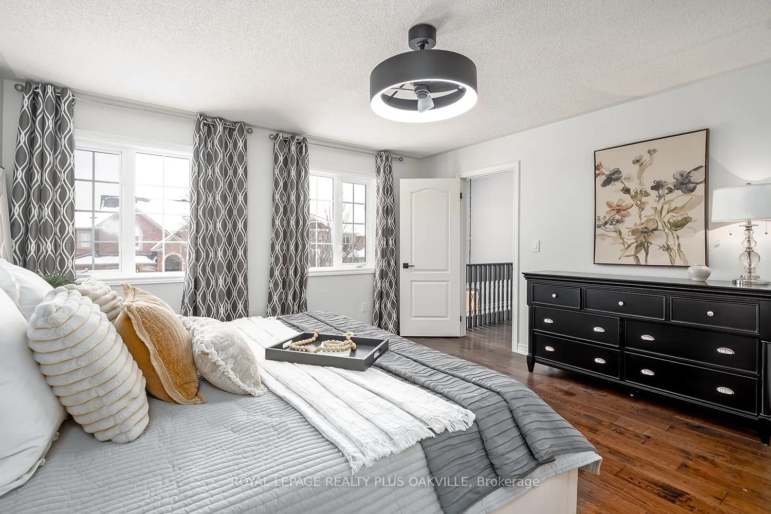 Photo 29 of 2083 Jaguar Lane, Oakville, Westmount — HOMEH