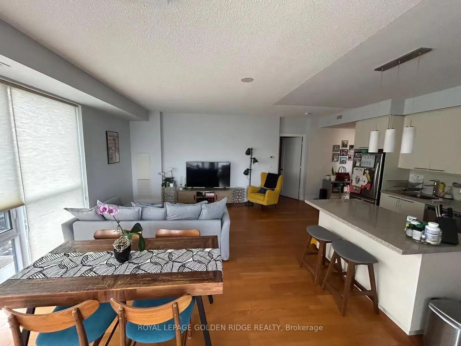 Photo 5 of Unit 1921, 70 Roehampton Avenue, Toronto, Mount Pleasant East — HOMEH