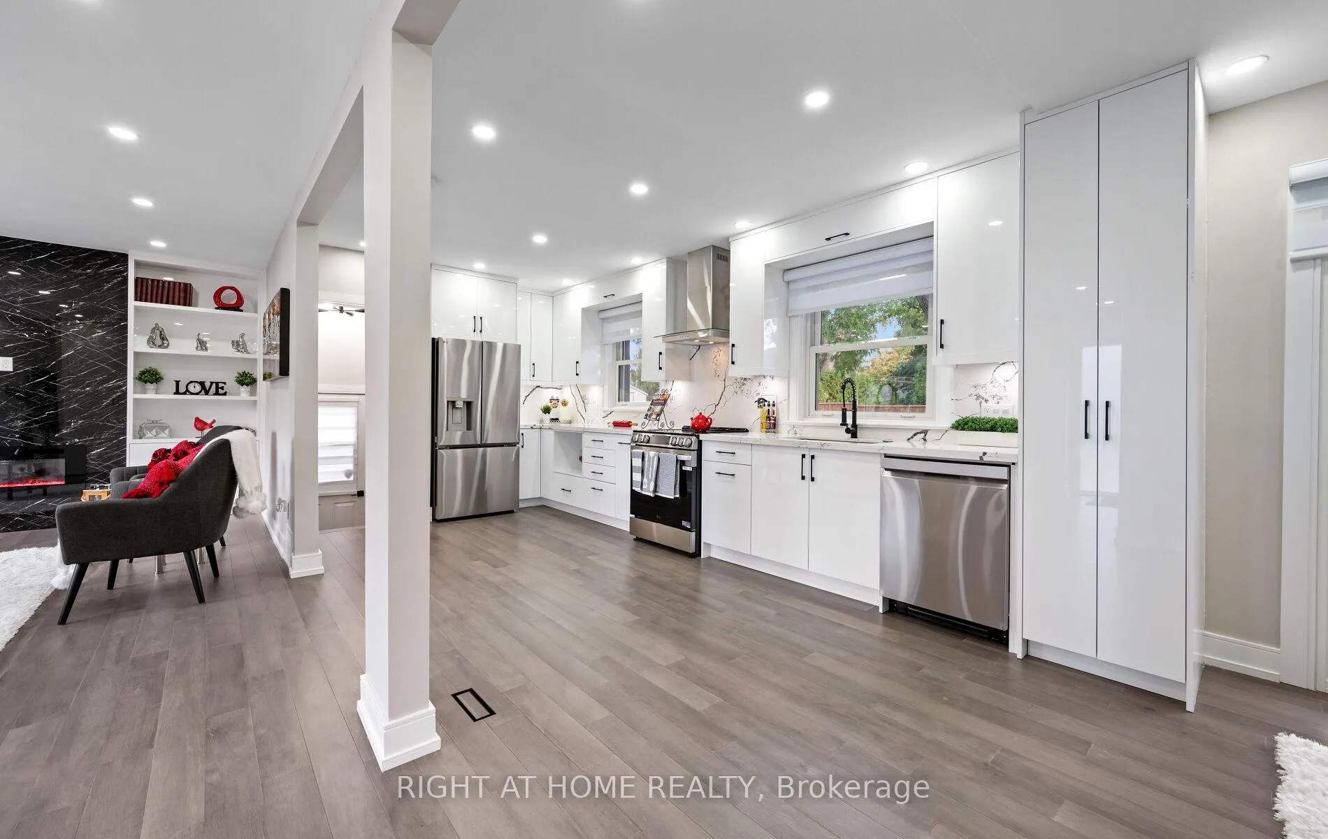 Photo 10 of 1395 Niels Avenue, Burlington, Mountainside — HOMEH