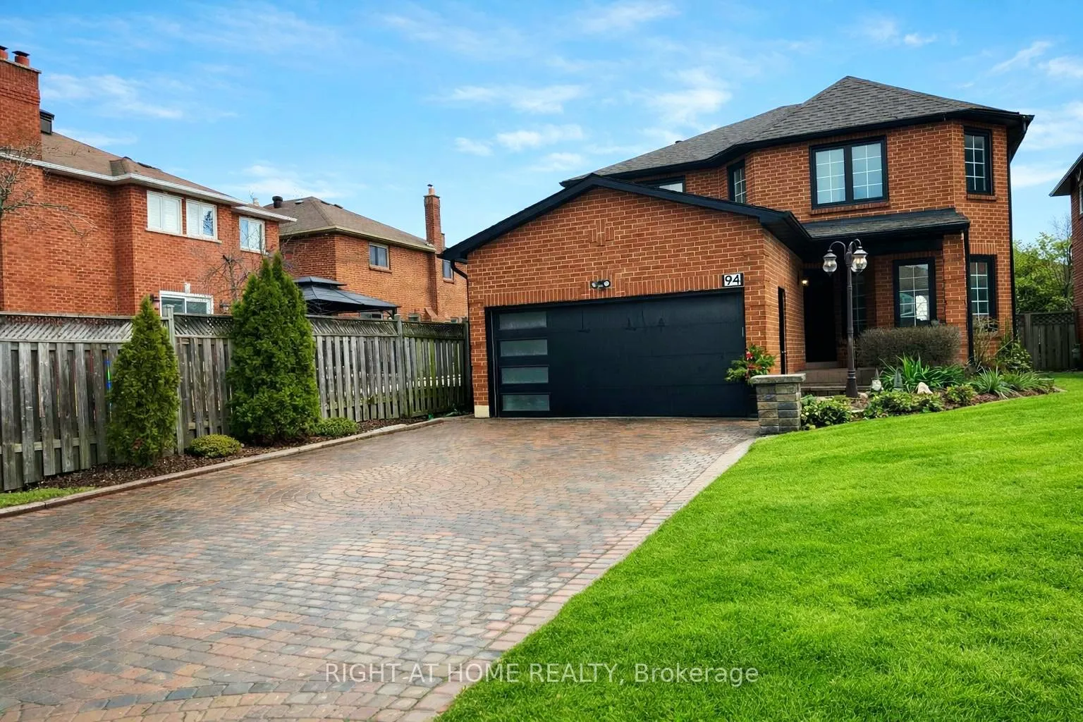 Photo 1 of 94 Afton Crescent, Vaughan, Maple — HOMEH