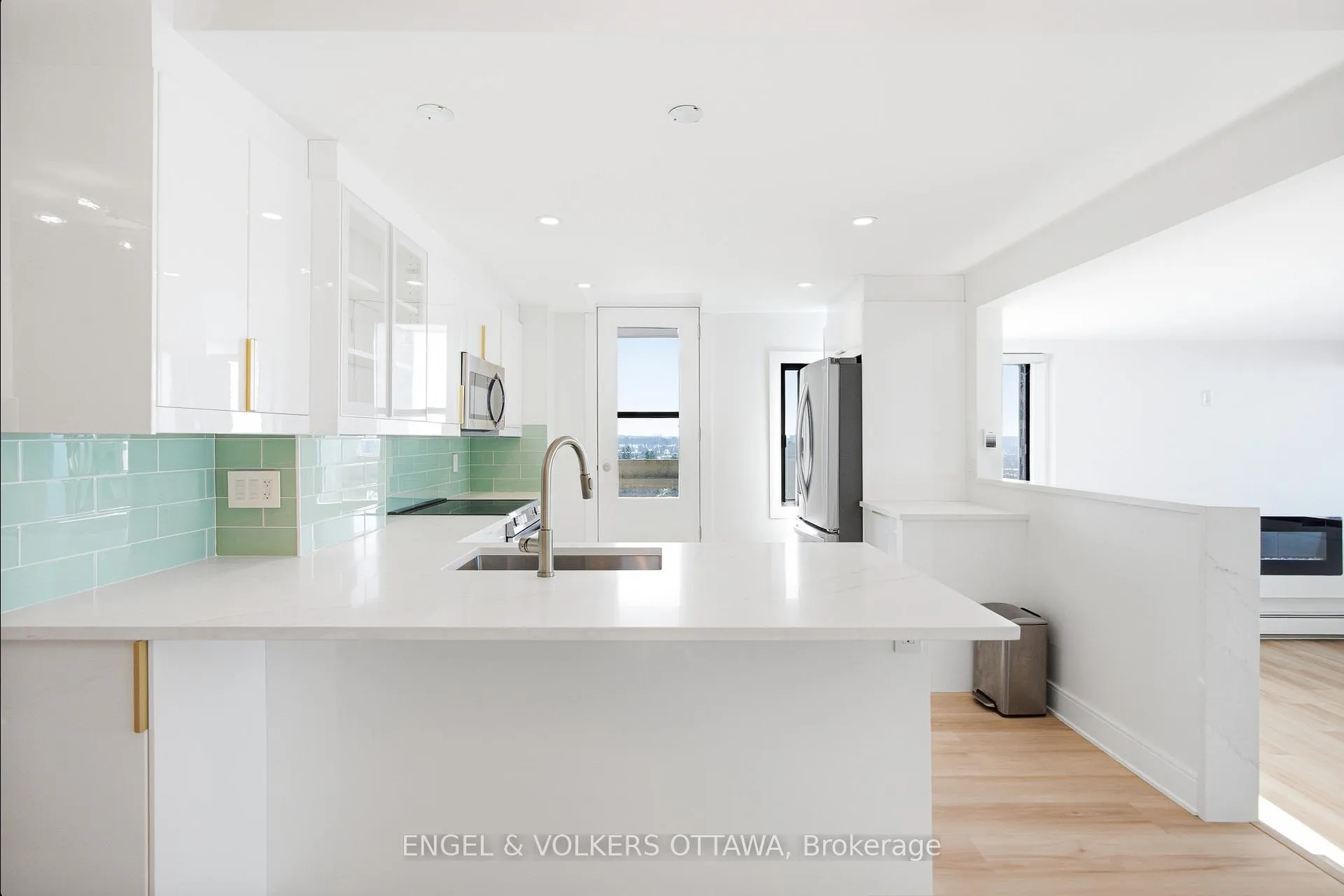 Photo 5 of Unit 1504, 415 Greenview Avenue, Ottawa, Britannia — HOMEH