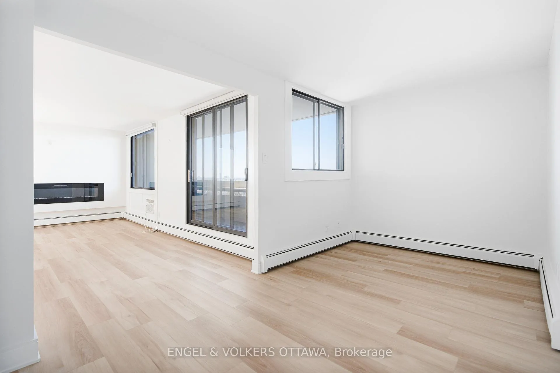 Photo 13 of Unit 1504, 415 Greenview Avenue, Ottawa, Britannia — HOMEH